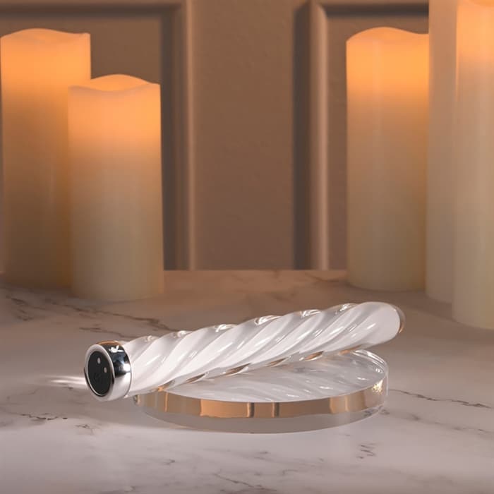 In a Twist - White image 10