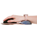Anime Mouse Pad – Blonde à cheveux gris en Jeans bleus