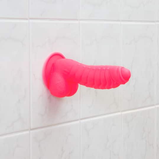Pure Love® - Dildo de silicone Fantasy avec base d'aspiration – 7 po – rose chaud image 3