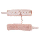 Feuilles de sport Sexe et malice Peaches ‘N CreaMe menottes de fourrure image 4